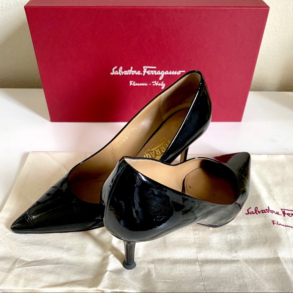 Salvatore Ferragamo Susi  Kangaroo Pumps